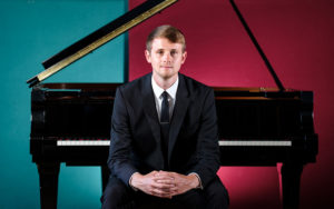 Pianist Tom Hicks will perform works by British composers in a concert at 6 p.m. Friday, Sept. 23, in the Music Recital Hall, Wright Music Building, on the campus of Stephen F. Austin State University.