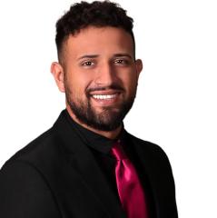 Daniel Campos, Lockheed Martin quality engineer, will give the commencement address during Stephen F. Austin State University's spring graduation ceremonies for undergraduates Thursday and Friday, May 8-9, in Johnson Coliseum.